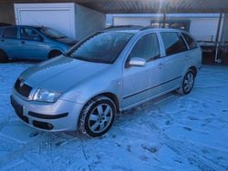 Silber Gebraucht 2006 Skoda Fabia Style Kombi | 1.250 € (Superpreis)