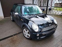 Schwarz Gebraucht 2005 Mini ONE Kleinwagen | 1.999 € (Guter Preis)