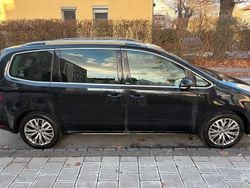Schwarz Gebraucht 2012 VW Sharan Van / Kleinbus | 10.000 € (Fairer Preis)