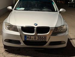 Silber Gebraucht 2006 BMW 318 Limousine | 2.999 € (Fairer Preis)