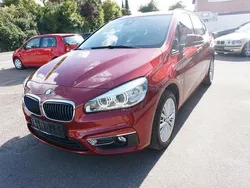 Rot Gebraucht 2017 BMW 225 Active Tourer Luxury Line Van / Kleinbus | 14.950 € (Fairer Preis)