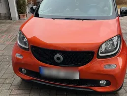 Orange Gebraucht 2016 Smart ForFour Kleinwagen | 8.500 € (Fairer Preis)