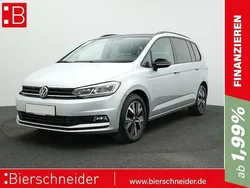 Schwarz Gebraucht 2022 VW Touran Highline Van / Kleinbus | 30.950 € (Guter Preis)