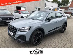 Grau Gebraucht 2021 Audi Q2 S-Line SUV | 30.500 € (Teuer)