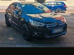 Schwarz Gebraucht 2012 Citroën DS4 So Chic Kleinwagen | 3.000 €