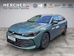 Blau Gebraucht 2025 VW Passat Elegance Kombi | 46.900 € (Fairer Preis)