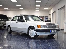 Weiß Gebraucht 1989 Mercedes 190 Limousine | 7.870 €
