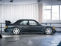 Schwarz Gebraucht 1991 Mercedes 190 Limousine | 319.500 €
