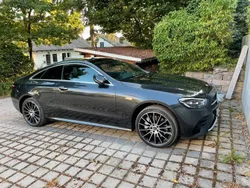 Grau Gebraucht 2021 Mercedes E400 Coupé | 49.900 € (Superpreis)