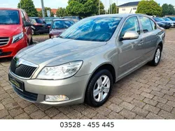 Beige Gebraucht 2011 Skoda Octavia Limousine | 8.550 € (Fairer Preis)