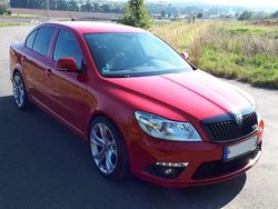 Rot Gebraucht 2011 Skoda Octavia RS Limousine | 5.000 €