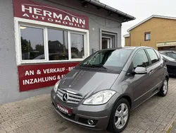 Grau Gebraucht 2011 Mercedes A180 Avantgarde Kleinwagen | 6.490 € (Fairer Preis)