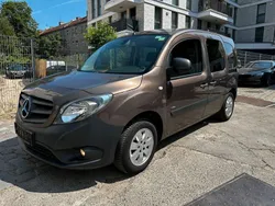 Braun Gebraucht 2014 Mercedes Citan 111 Kombi | 6.900 € (Guter Preis)
