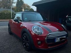 Rot Gebraucht 2016 Mini Cooper Kleinwagen | 12.900 € (Guter Preis)