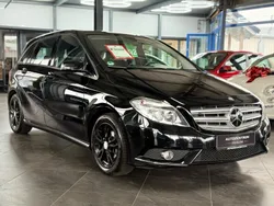 Schwarz Gebraucht 2013 Mercedes B180 Van / Kleinbus | 9.990 € (Etwas zu teuer)