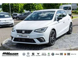 Weiss Gebraucht 2022 Seat Ibiza FR Kleinwagen | 20.845 € (Fairer Preis)