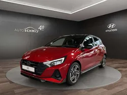 Dragon red/ phantom black / mi Gebraucht 2025 Hyundai i20 N Line Limousine | 23.390 € (Etwas zu teuer)