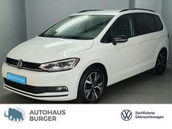 Weiss Gebraucht 2024 VW Touran Highline Van / Kleinbus | 36.870 € (Etwas zu teuer)