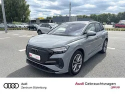 Grau Gebraucht 2023 Audi Q4 e-tron Ambiente SUV | 47.979 €
