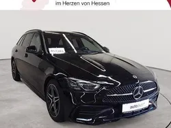 Obsidianschwarz metallic Gebraucht 2024 Mercedes C220 AMG line Kombi | 44.589 € (Fairer Preis)