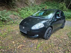 Schwarz Gebraucht 2007 Fiat Punto Kleinwagen | 800 € (Fairer Preis)