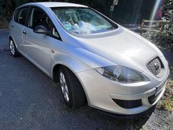 Silber Gebraucht 2004 Seat Altea Van / Kleinbus | 2.600 € (Fairer Preis)