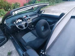 Schwarz Gebraucht 2005 Peugeot 206 CC Cabrio | 1.700 € (Fairer Preis)