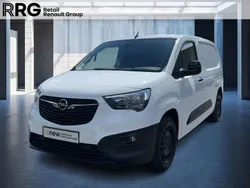 Weiß (jade weoss (weiß)) Gebraucht 2022 Opel Combo Edition Van / Kleinbus | 17.590 € (Fairer Preis)