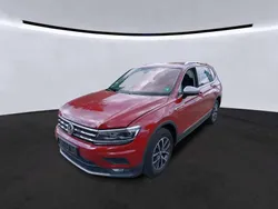 Ruby red metallic Gebraucht 2021 VW Tiguan Allspace Comfortline SUV | 29.835 € (Superpreis)