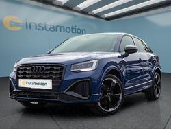 Blau Neu 2025 Audi Q2 SUV | 42.499 €