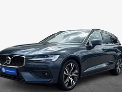 Blau Gebraucht 2024 Volvo V60 Core Kombi | 36.929 € (Guter Preis)