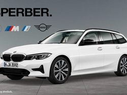 Weiß Gebraucht 2022 BMW 320 Sport Line Kombi | 28.490 € (Guter Preis)