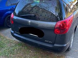 Grau Gebraucht 2010 Peugeot 207 Limousine | 1.750 € (Guter Preis)