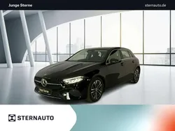 Schwarz Gebraucht 2024 Mercedes A180 Advanced Limousine | 26.980 € (Guter Preis)
