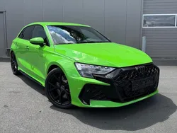 Grün Gebraucht 2025 Audi RS3 Ambiente Kleinwagen | 67.000 € (Fairer Preis)