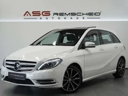 Calcitweiss unilack Gebraucht 2013 Mercedes B200 Sport Van / Kleinbus | 18.900 € (Teuer)