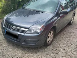 Gebraucht 2006 Opel Astra Kombi | 2.500 € (Etwas zu teuer)