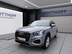 Grau Neu 2025 Audi Q2 Advanced SUV | 32.750 € (Guter Preis)
