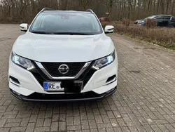 Weiß Gebraucht 2019 Nissan Qashqai N-Connecta SUV | 16.200 € (Superpreis)