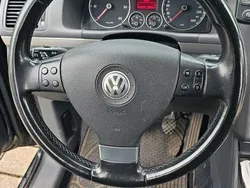 Schwarz Gebraucht 2008 VW Touran Highline Van / Kleinbus | 4.999 € (Fairer Preis)