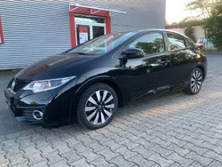 Schwarz Gebraucht 2016 Honda Civic Elegance Limousine | 13.400 € (Fairer Preis)