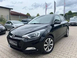 Schwarz Gebraucht 2017 Hyundai i20 Passion Limousine | 9.499 € (Fairer Preis)