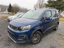 Blau Gebraucht 2019 Peugeot Rifter Allure Van / Kleinbus | 14.000 € (Guter Preis)