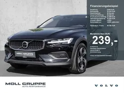 Black solid ´stone´ / solid Gebraucht 2023 Volvo V60 CC Plus Kombi | 36.750 € (Guter Preis)