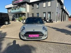 Grau Gebraucht 2020 Mini Cooper Kleinwagen | 19.290 € (Fairer Preis)
