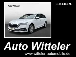 Moonweiss met. Gebraucht 2023 Skoda Octavia Style Kombi | 31.690 € (Etwas zu teuer)