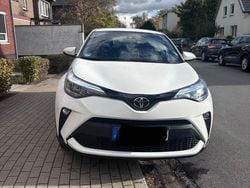Weiß Gebraucht 2020 Toyota C-HR SUV | 16.900 € (Guter Preis)