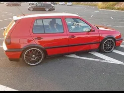 Rot Gebraucht 1995 VW Golf III GTI Kleinwagen | 6.999 €