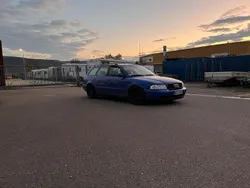 Blau Gebraucht 1998 Audi A4 S-Line Kombi | 1.450 € (Superpreis)