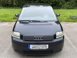Blau Gebraucht 2004 Audi A2 Kleinwagen | 1.800 € (Guter Preis)